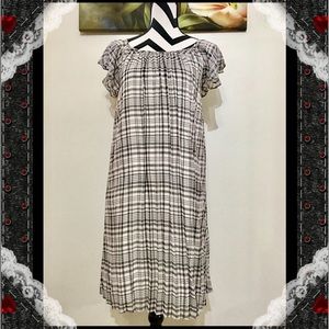 BCBGeneration Ruffles Sleeve Swing Pleated Dress